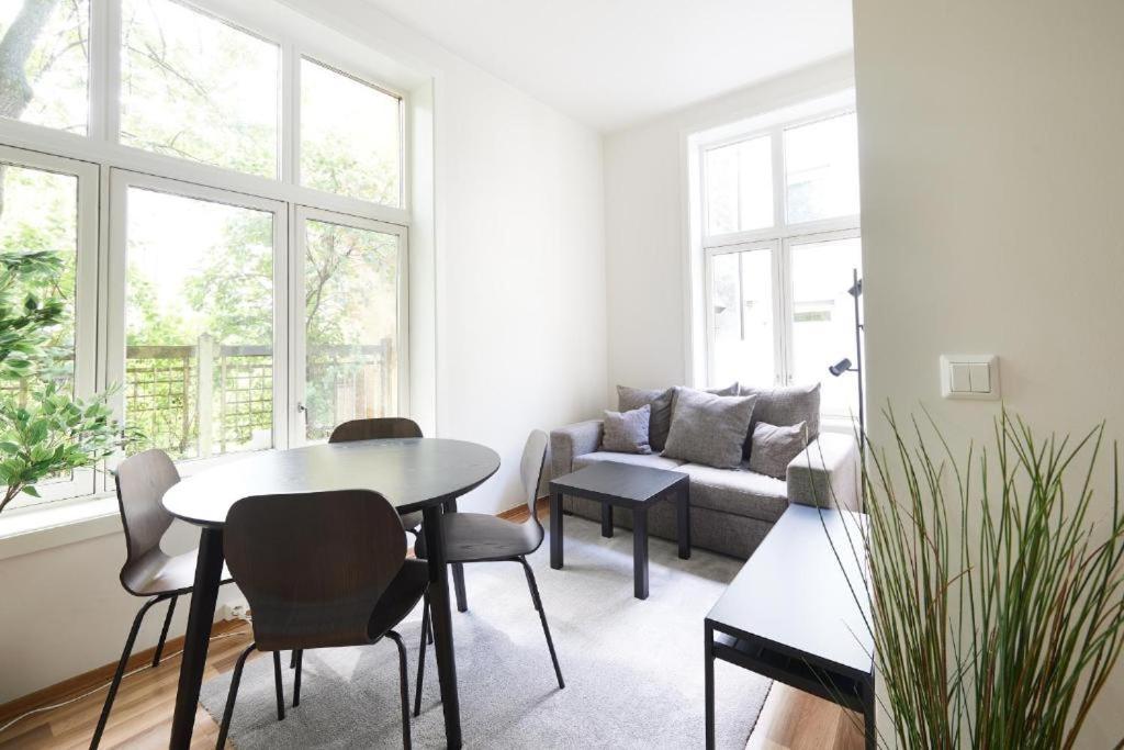 Lokka Express Apartment *